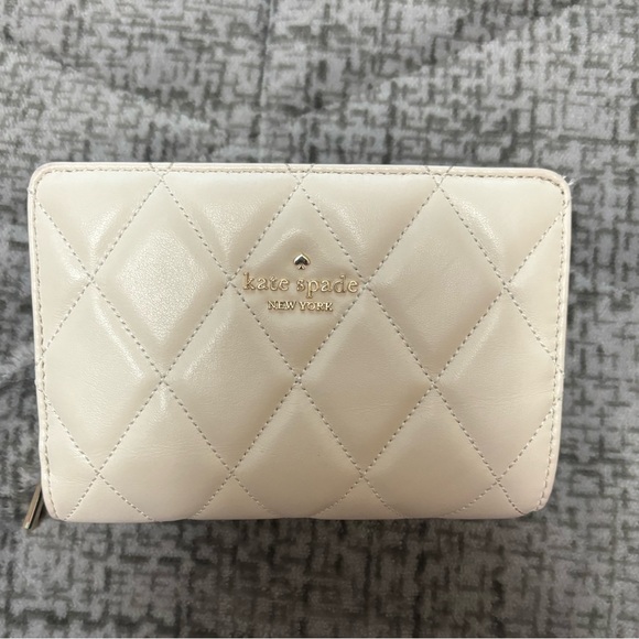 Kate Spade New York Carey Wallet - Picture 3 of 9